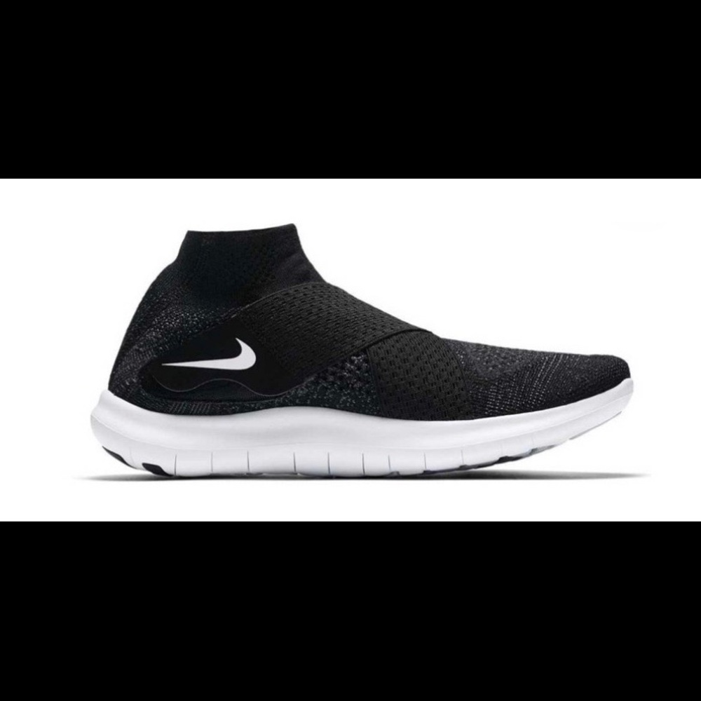 WOMENS Nike Free RN Motion Flyknit 2017 size 6.5